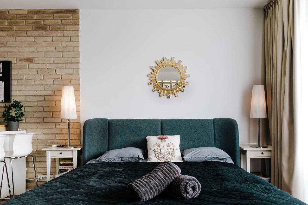 Butique Apartman Balatonlelle Extérieur photo
