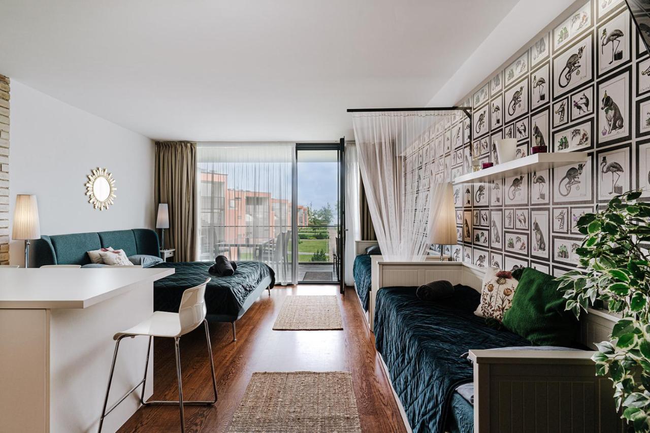Butique Apartman Balatonlelle Extérieur photo