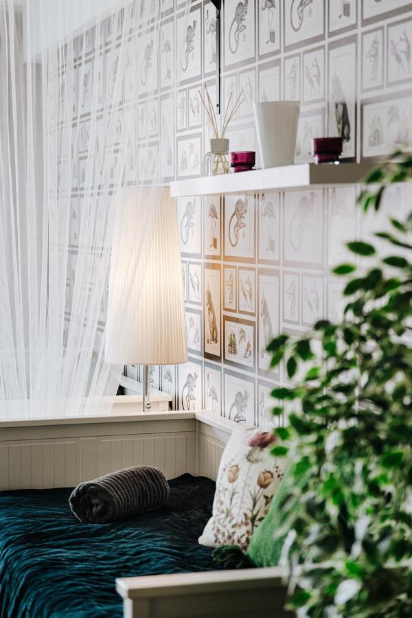 Butique Apartman Balatonlelle Extérieur photo
